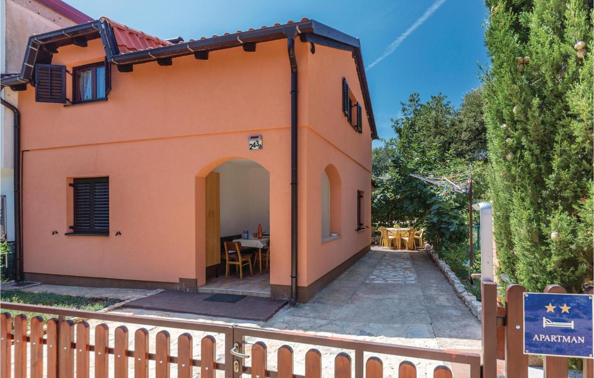 Amazing Apartment In Pavicini With Kitchen Eksteriør bilde
